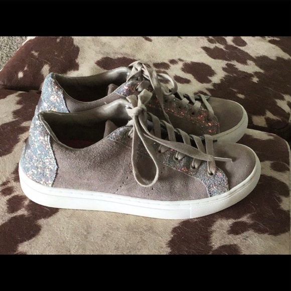 Skechers Awesome Sueded Shoes - Picture 1 of 4